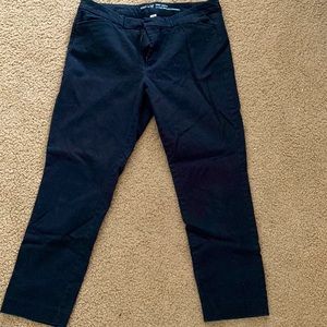 Gap Black Khaki Cropped Skinny Stretch